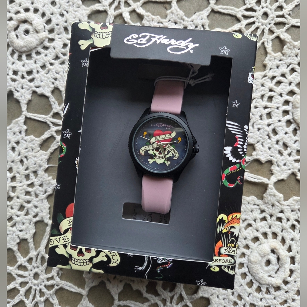 Ed Hardy Y2K Love Kills Slowly Skull Watch – Pink Strap – Tattoo Art